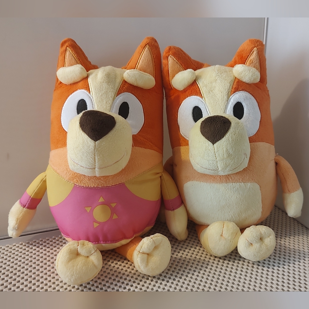 Bingo Talking Plush Set Bundle Selling as a set Gently used Smoke/pet free